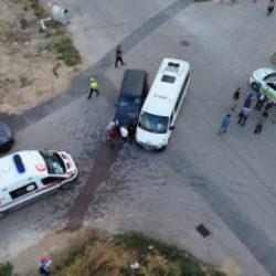 Okul servisi ile hafif ticari ara&ccedil; &ccedil;arpıştı: 6 yaralı
