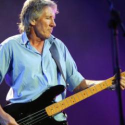 Pink Floyd'un solistinden Gazze a&ccedil;ıklaması: "Aşağılık" diyerek, tepki g&ouml;sterdi!
