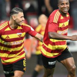 Rakiplerinin puan kaybettiği haftada gol yağdırdılar! 1. Lig'de lider değişti