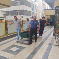 Rus turist Antalya'da otel koridorunda &ouml;l&uuml; bulundu