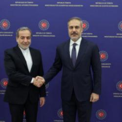 Son dakika... Bakan Fidan İranlı mevkidaşı ile g&ouml;r&uuml;şt&uuml;! 