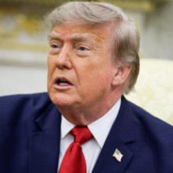 Trump: Zafer takı askeri komplekse d&ouml;n&uuml;şt&uuml;r&uuml;lecek
