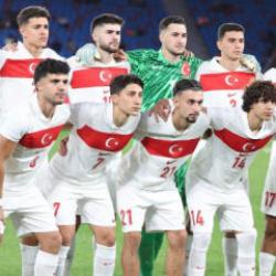 &Uuml;mit Milliler i&ccedil;in tarihi ma&ccedil;! 27 yıllık &ouml;zlemi sonlandırmak i&ccedil;in 1 puan yetecek