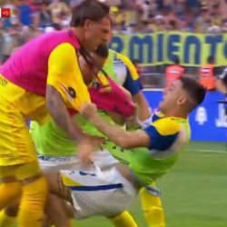 Dİ Maria Fernando Muslera'yı fena avladı
