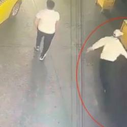 Esenyurt'ta pompacıya silahlı saldırı; o anlar kamerada