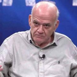 Ahmet &Ccedil;akar kariyerindeki en b&uuml;y&uuml;k hatayı a&ccedil;ıkladı! 'O karar sonrası şampiyon değişti'