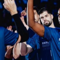 Anadolu Efes EuroLeague'de sezonu Barcelona karşısında a&ccedil;acak!