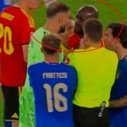 Bel&ccedil;ika-İtalya ma&ccedil;ı karıştı! Romelu Lukaku ile Gianluigi Donnarumma tartıştı