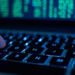Binlerce FBI ajanının kişisel verileri &ccedil;alındı