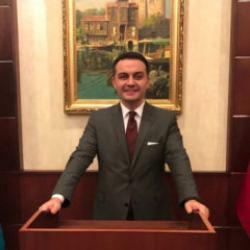 B&uuml;y&uuml;yen ila&ccedil; pazarında bilim temelli saha y&ouml;netiminin rol&uuml; artıyor