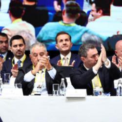 Fenerbah&ccedil;e'de Olağan Mali Genel Kurul Toplantısı ger&ccedil;ekleştirildi! İbra kararı &ccedil;ıktı