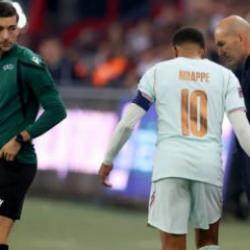 Fransızlar, T&uuml;rkiye galibiyetine sevinemedi! Mbappe'ye ağlıyorlar