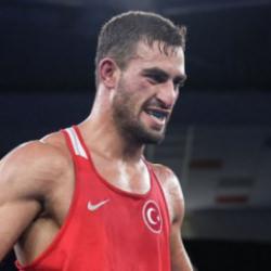 Milli sporcudan Avrupa Şampiyonası'nda altın madalya! 'İman g&uuml;c&uuml;yle ayaktayız'