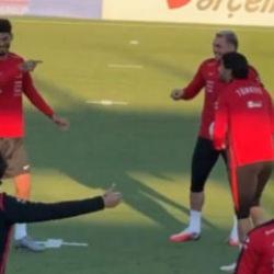 Milli yıldızlar hazırlıklara başladı! Kampta eğlenceli anlar