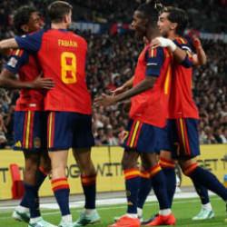 Nefes kesen gol d&uuml;ellosu! Ma&ccedil; iki tarafa gitti geldi son s&ouml;z&uuml; İspanya s&ouml;yledi