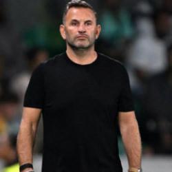 Okan Buruk'tan s&uuml;rpriz itiraf! "Oynatmak istiyorum ama oynatamıyorum"