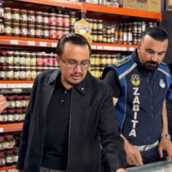 Sincan'da ceza yağdı, m&uuml;h&uuml;r vuruldu! İşte kurallara uymayan o marketler 
