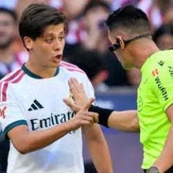 Vinicius Junior, Madrid derbisinde Arda G&uuml;ler'i &ccedil;ıldırttı! Herkes Arda'yı haklı buldu