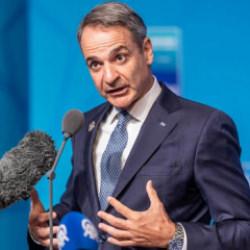 Yunanistan&rsquo;da T&uuml;rkiye endişesi b&uuml;y&uuml;yor: Mi&ccedil;otakis h&uuml;k&uuml;meti sıkıştı