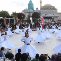 23. Konya Mistik M&uuml;zik Festivali, farklı k&uuml;lt&uuml;rlerden sanat&ccedil;ıları buluşturuyor