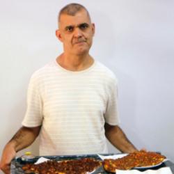 Yanlış iğneyle engelli kalan Erg&uuml;n, &ccedil;ocukluk hayali i&ccedil;in t&uuml;m T&uuml;rkiye'ye seslendi 
