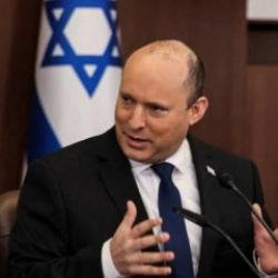 Bennett'ten Netanyahu'ya Haredi tepkisi: İsrail ordusu &ccedil;&ouml;k&uuml;ş riskiyle karşı karşıya