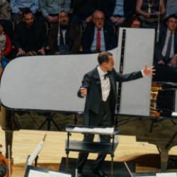 Ankara&rsquo;da senfoni izdihamı: CSO&rsquo;nun 200. yıl a&ccedil;ılışında salon doldu taştı!