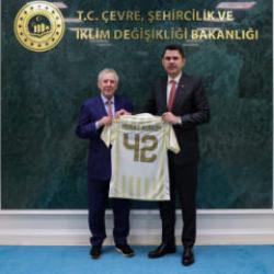 Bakan Kurum, Aziz Yıldırım'ı ağırladı
