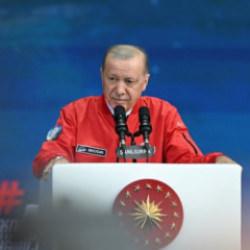 Cumhurbaşkanı Erdoğan'dan g&uuml;ne damga vuran s&ouml;zler: Damada dedim ki...