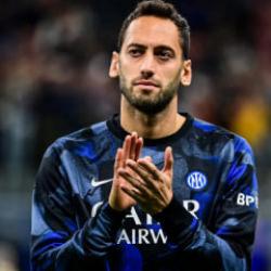 Inter'den T&uuml;rkiye &ouml;nlemi! Hakan &Ccedil;alhanoğlu'na S&uuml;per Lig kapıları kapanabilir