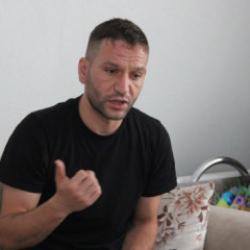 Manisa'da maden ocağındaki g&ouml;&ccedil;&uuml;kten sağ kurtulan iş&ccedil;inin eşinin hamile olduğu ortaya &ccedil;ıktı