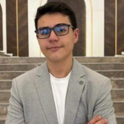 Milli satran&ccedil;&ccedil;ı Yağız Kaan Erdoğmuş, 15 yaşında tarihe ge&ccedil;ti
