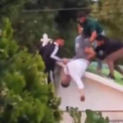 Sakarya'da akıma kapılan gen&ccedil; &ccedil;atıdan sarkıtılarak indirildi, hastanede hayatını kaybetti