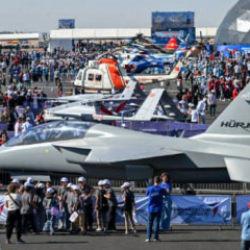 Şanlıurfa'da b&uuml;y&uuml;k buluşma! TEKNOFEST kapılarını a&ccedil;tı! İlk g&uuml;nden yoğun ilgi...