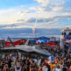 TEKNOFEST G&uuml;neydoğu'da son g&uuml;n etkinlikleri başladı! G&ouml;ky&uuml;z&uuml;nde g&ouml;rsel ş&ouml;len yaşanacak!
