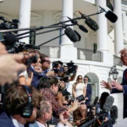 Trump'tan İran&rsquo;a tarihi tehdit: Ya anlaşmayı imzalayacak ya da var olmayacak