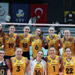 VakıfBank Beşiktaş'ı devirdi!