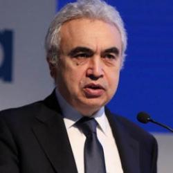 Petrol piyasasında kritik mesaj! UEA yeni m&uuml;dahaleye hazırlanıyor