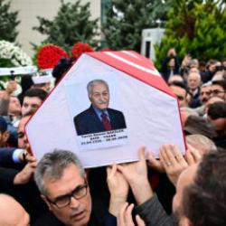 Yavuz B&uuml;lent Bakiler vefatının birinci yıl d&ouml;n&uuml;m&uuml;nde anılıyor