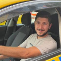 İstanbul'da helal kazan&ccedil; meselesi! Hesabına gelen parayı g&ouml;rd&uuml; m&uuml;şterinin peşine d&uuml;şt&uuml;