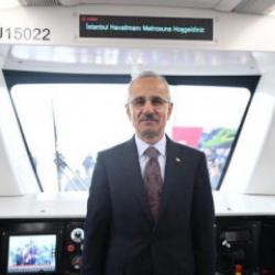 Bakan Uraloğlu: 3,25 milyar yolcuya hizmet verildi!