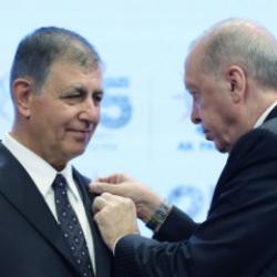 Başkan Erdoğan: Cemil Tugay AK Parti ailesine hoş geldin