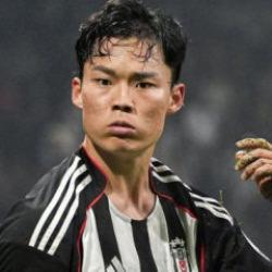 Acun, Beşiktaşlı yıldızı Premier Lig'e g&ouml;t&uuml;rmek istedi! Italiano, satışa onay vermedi