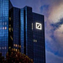 Deutsche Bank'a kara para aklamayı &ouml;nleme sistemleri i&ccedil;in ek s&uuml;re verildi