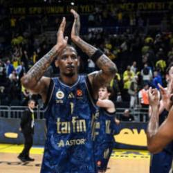 Fenerbah&ccedil;e Panathinaikos karşısında!