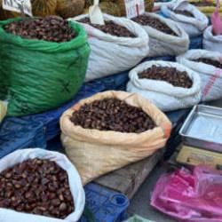 Havalar serinledi, kestane sezonu a&ccedil;ıldı: Kilosu 400 liraya kadar &ccedil;ıkıyor!