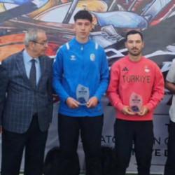 Konya&rsquo;nın gururu Ramazan Yılmaz 'Yılın Sporcusu' se&ccedil;ildi