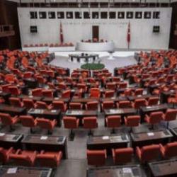 Fon krizi sonrası kanun teklifi sunuldu