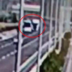 Manisa'da 11 kişinin &ouml;ld&uuml;ğ&uuml; feci kaza anı kamerada: Faciada 3 kişi g&ouml;zaltına alındı