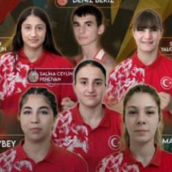 Milli sporcular Boks Şampiyonası'na damga vurdu! 2'si altın 6 madalya